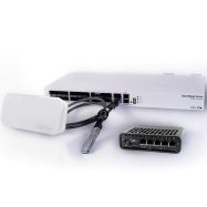 Router Mikrotik 5p GigaE PoE 1p SFP 800 MHz 1p USB